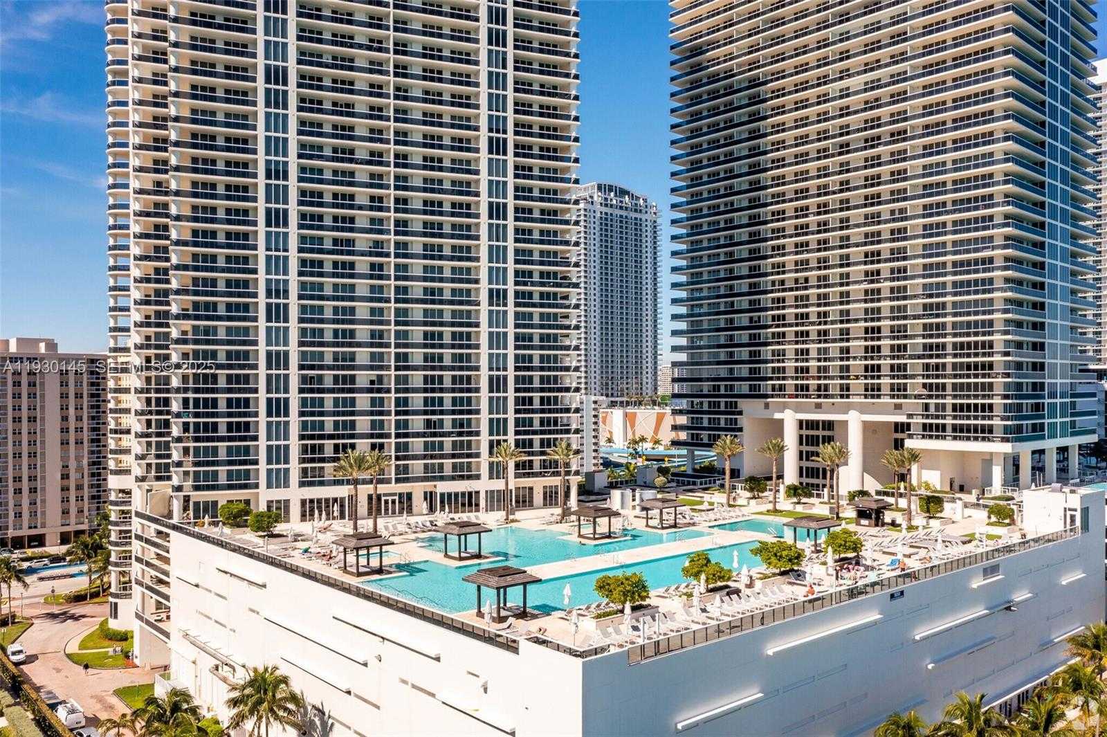 Small Image of 1830 SOUTH OCEAN DR #4410, Hallandale Beach Number 1