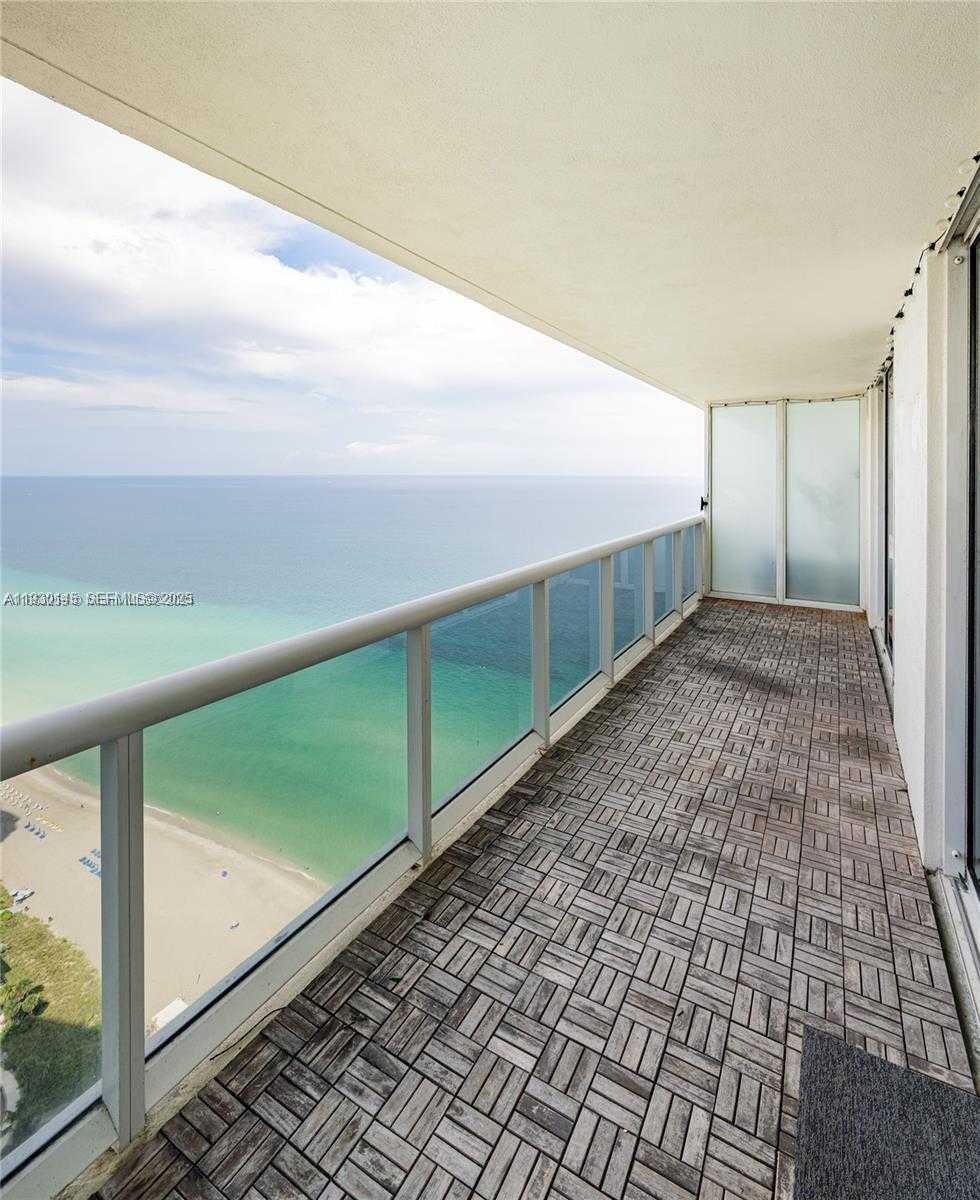 Small Image of 1830 SOUTH OCEAN DR #4410, Hallandale Beach Number 20