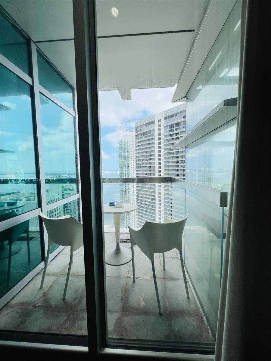 Small Image of 1395 BRICKELL AVE #2712, Miami Number 12