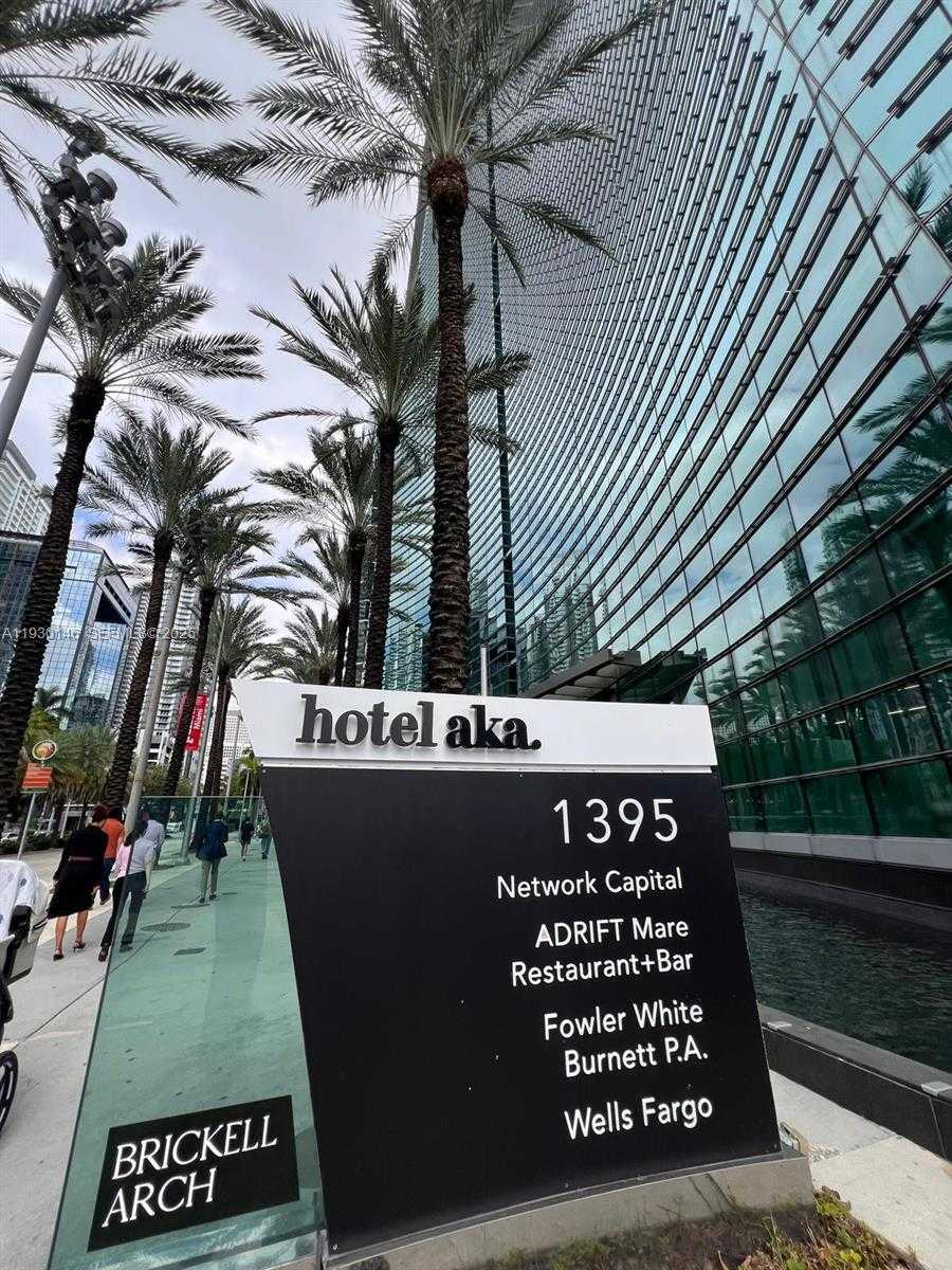 Small Image of 1395 BRICKELL AVE #2712, Miami Number 2