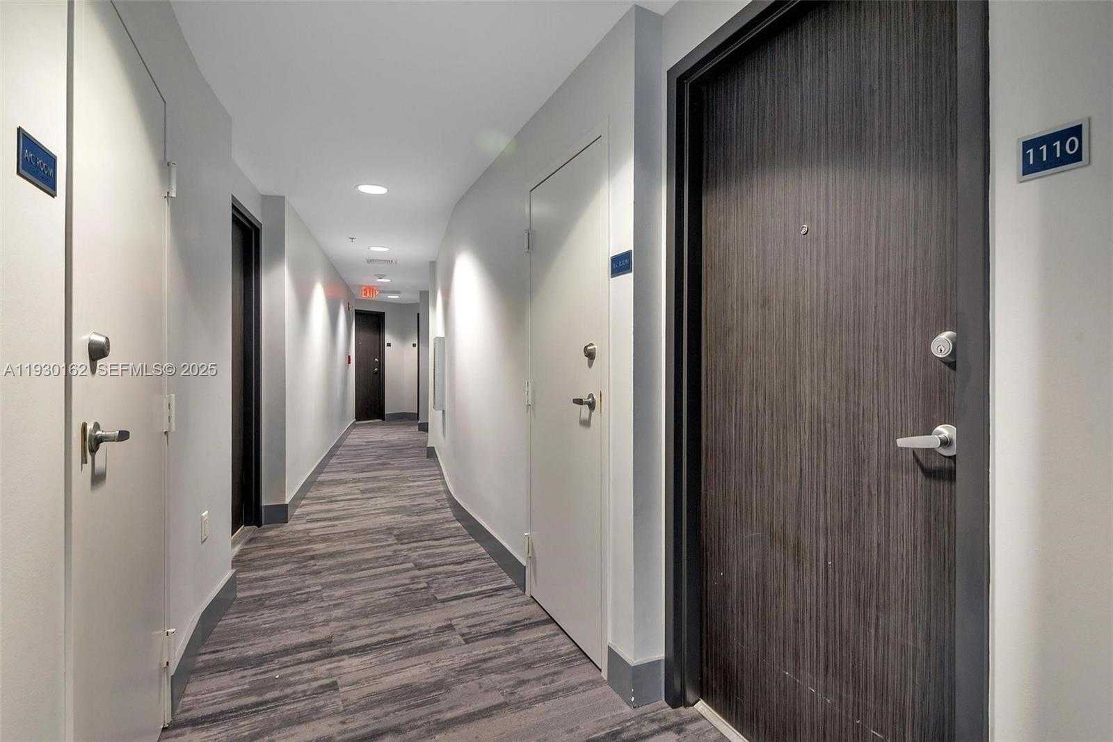 Small Image of 6515 COLLINS AVE #1110, Miami Beach Number 17