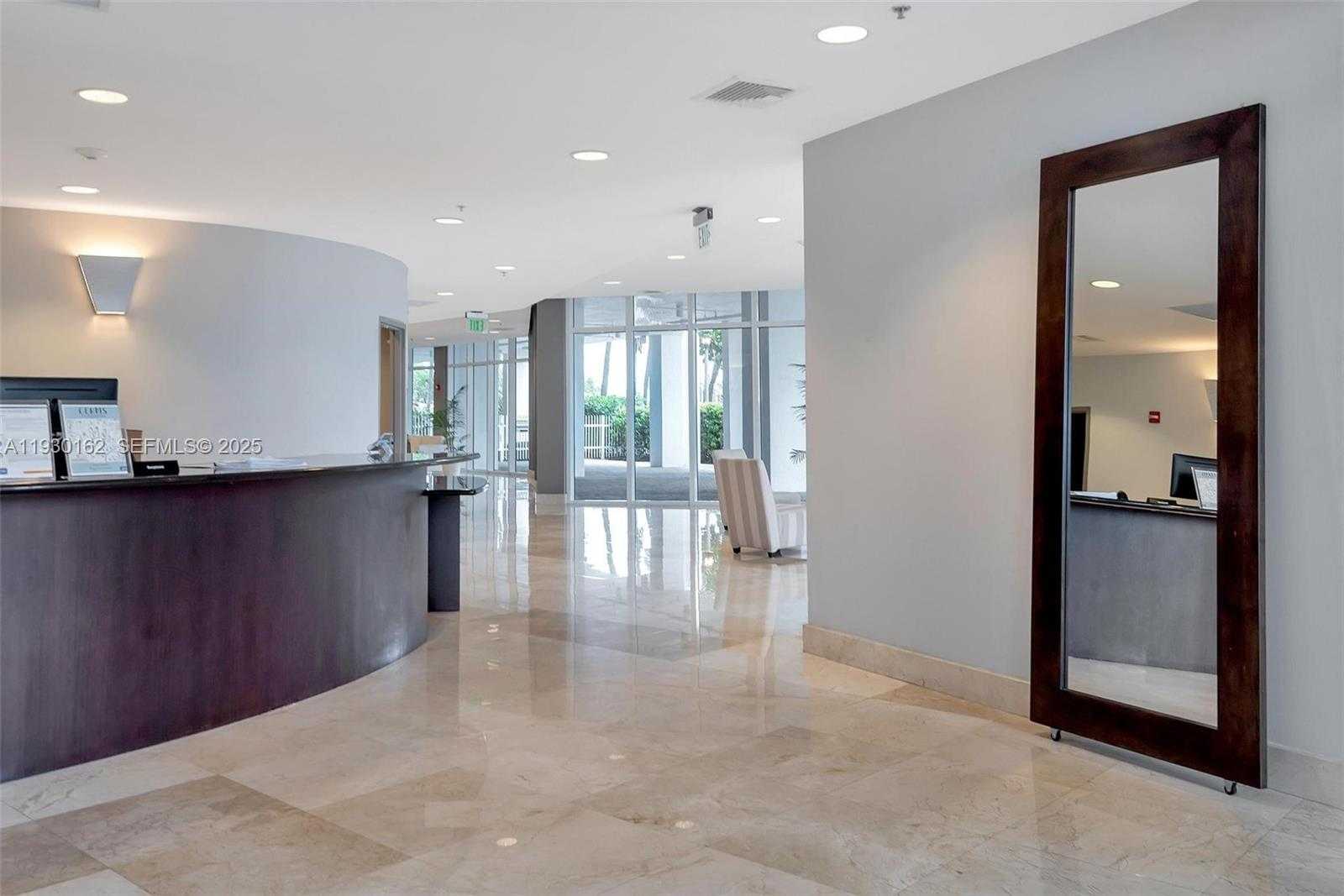 Small Image of 6515 COLLINS AVE #1110, Miami Beach Number 18