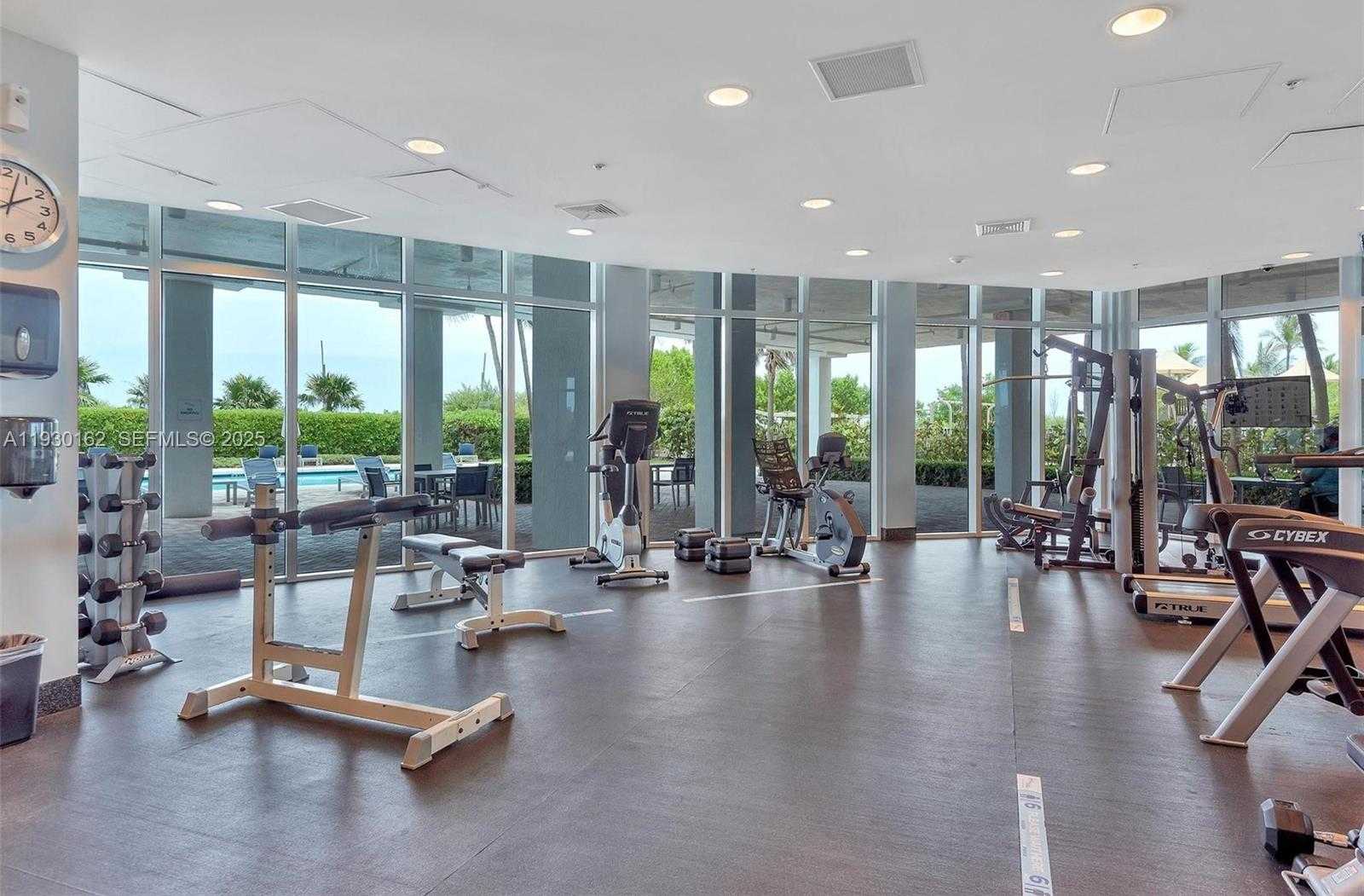 Small Image of 6515 COLLINS AVE #1110, Miami Beach Number 28