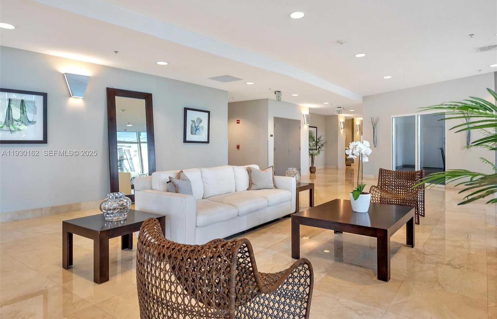 Small Image of 6515 COLLINS AVE #1110, Miami Beach Number 30