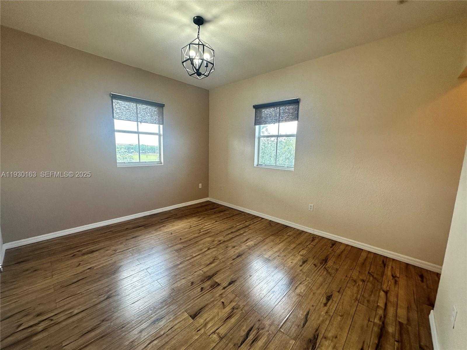 Small Image of 10800 NORTH WEST 88TH TER #218, Doral Number 13