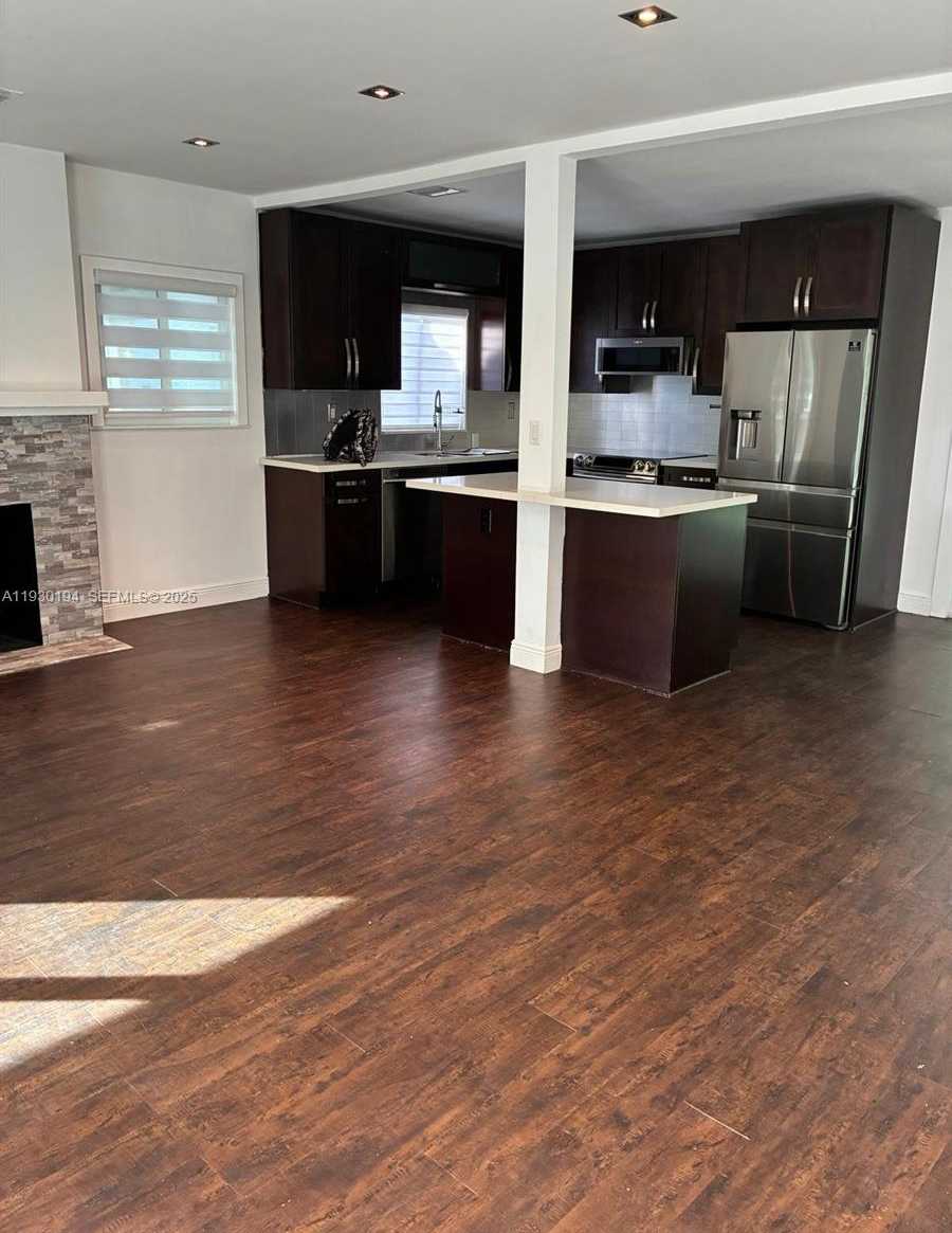 Small Image of 1757 SOUTH WEST 24TH TER, Miami Number 11