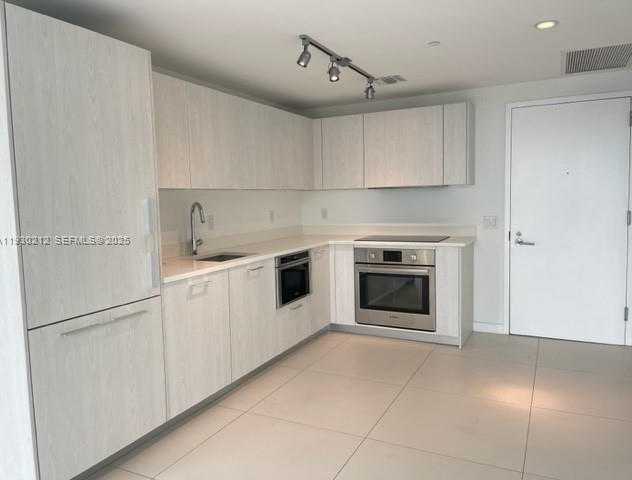 Small Image of 501 NORTH EAST 31ST ST #3309, Miami Number 11