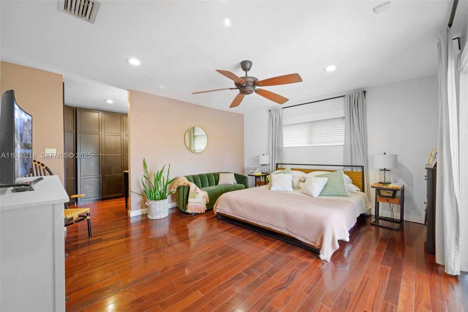 Small Image of 8330 SOUTH WEST 171ST ST, Palmetto Bay Number 27