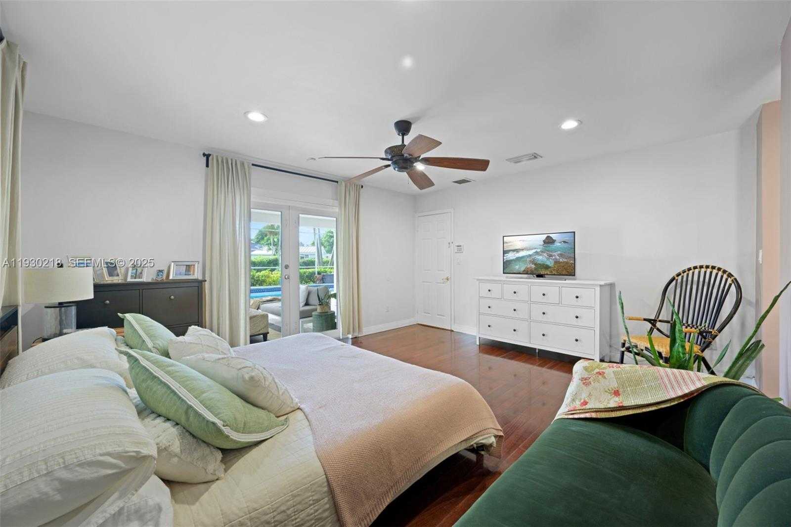 Small Image of 8330 SOUTH WEST 171ST ST, Palmetto Bay Number 28