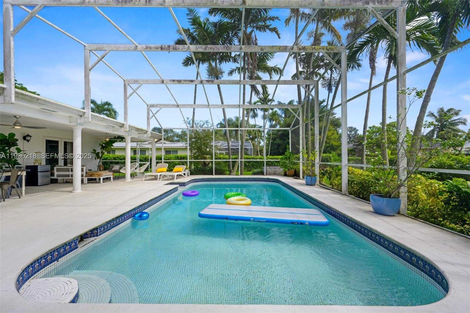 Small Image of 8330 SOUTH WEST 171ST ST, Palmetto Bay Number 33