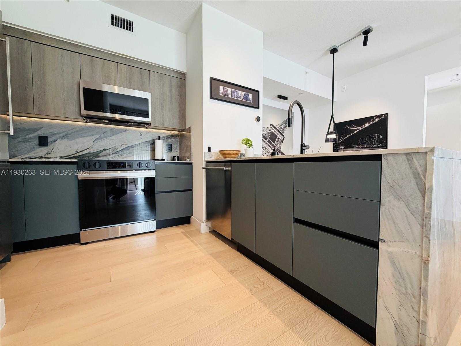 Small Image of 7320 NORTH WEST 114TH AVE #103, Doral Number 10