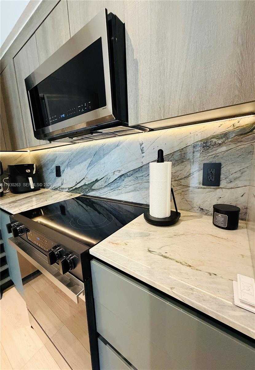 Small Image of 7320 NORTH WEST 114TH AVE #103, Doral Number 11