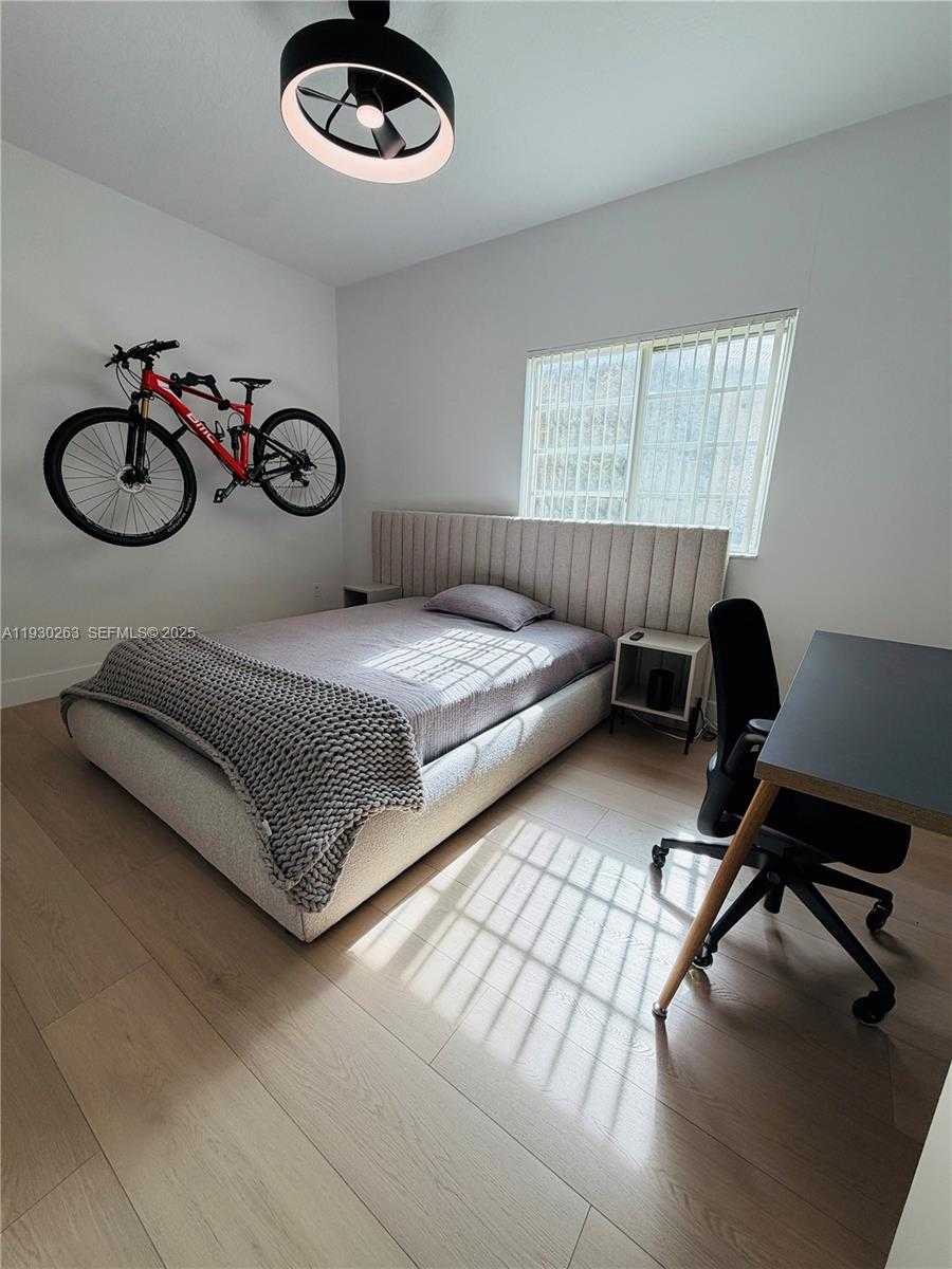 Small Image of 7320 NORTH WEST 114TH AVE #103, Doral Number 16