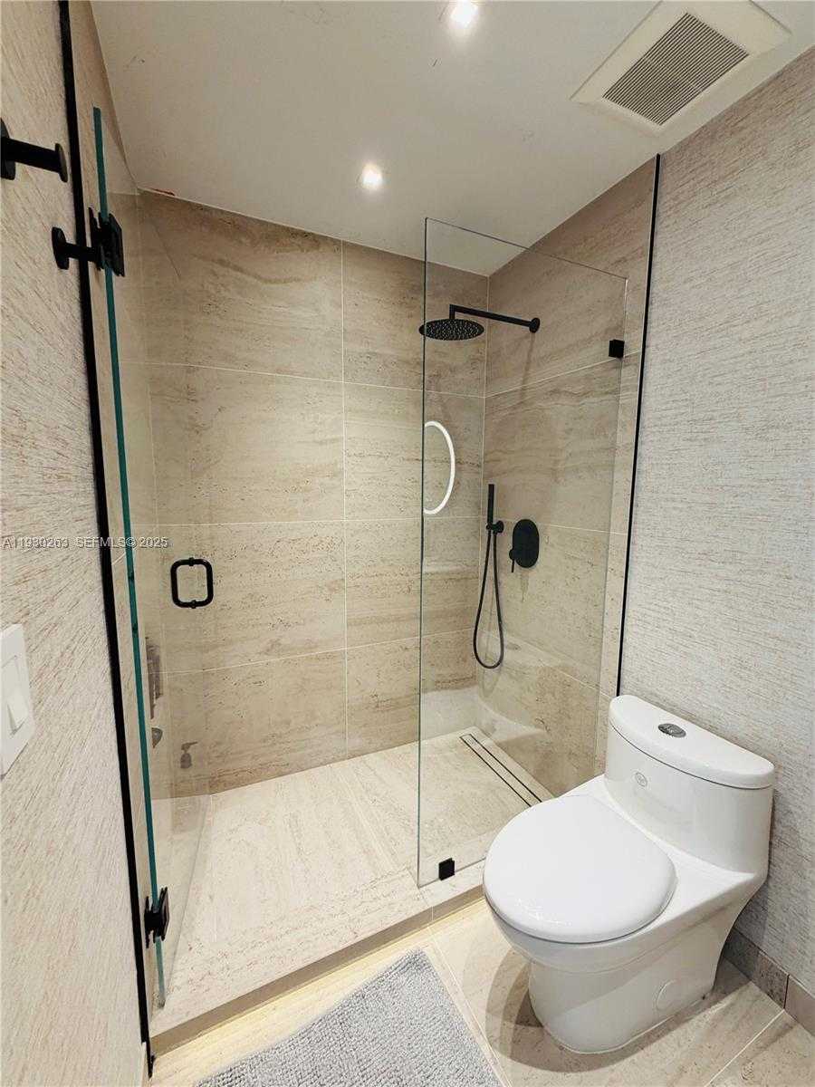 Small Image of 7320 NORTH WEST 114TH AVE #103, Doral Number 19