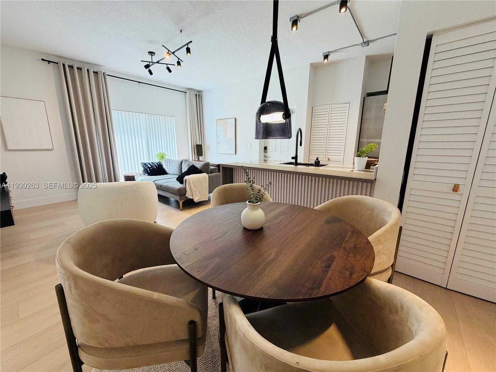 Small Image of 7320 NORTH WEST 114TH AVE #103, Doral Number 8