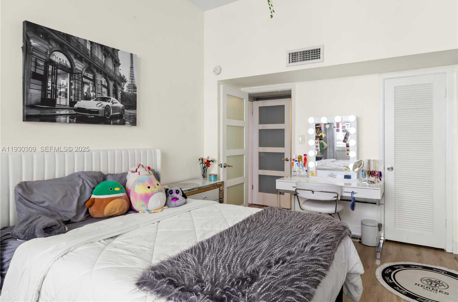 Small Image of 18061 BISCAYNE BLVD #PH01, Aventura Number 13