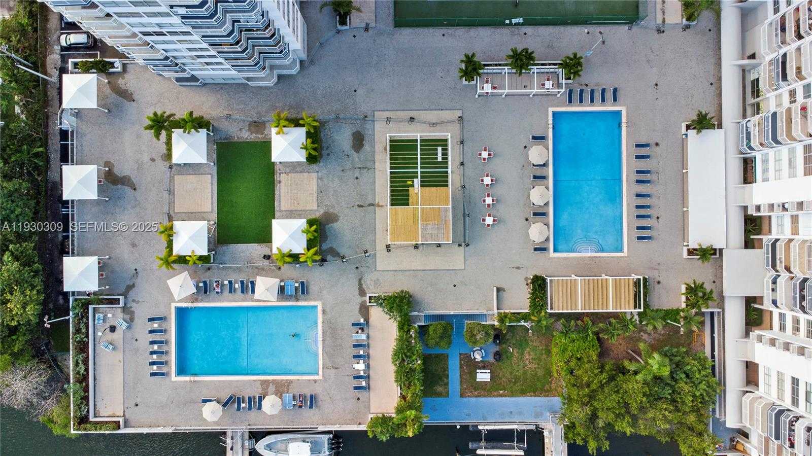 Small Image of 18061 BISCAYNE BLVD #PH01, Aventura Number 28