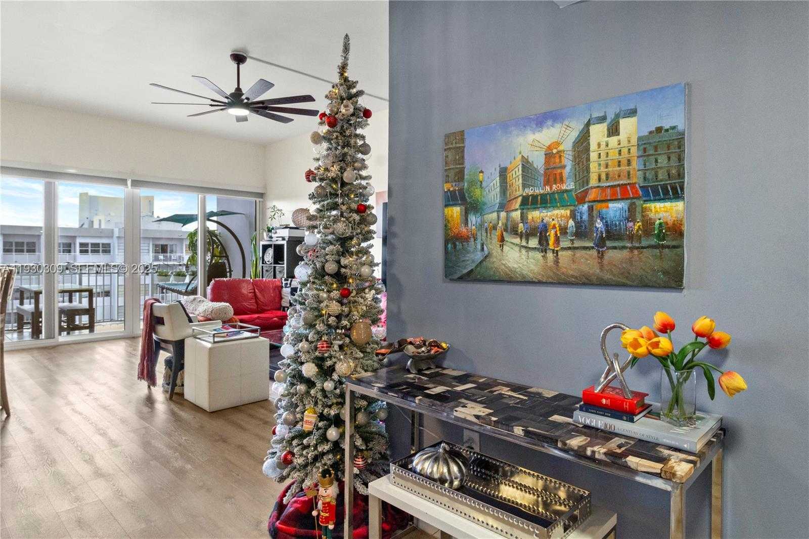 Small Image of 18061 BISCAYNE BLVD #PH01, Aventura Number 7