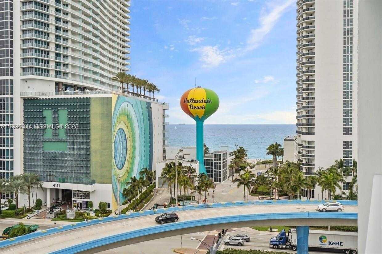 Small Image of 1801 SOUTH OCEAN DR #741, Hallandale Beach Number 3