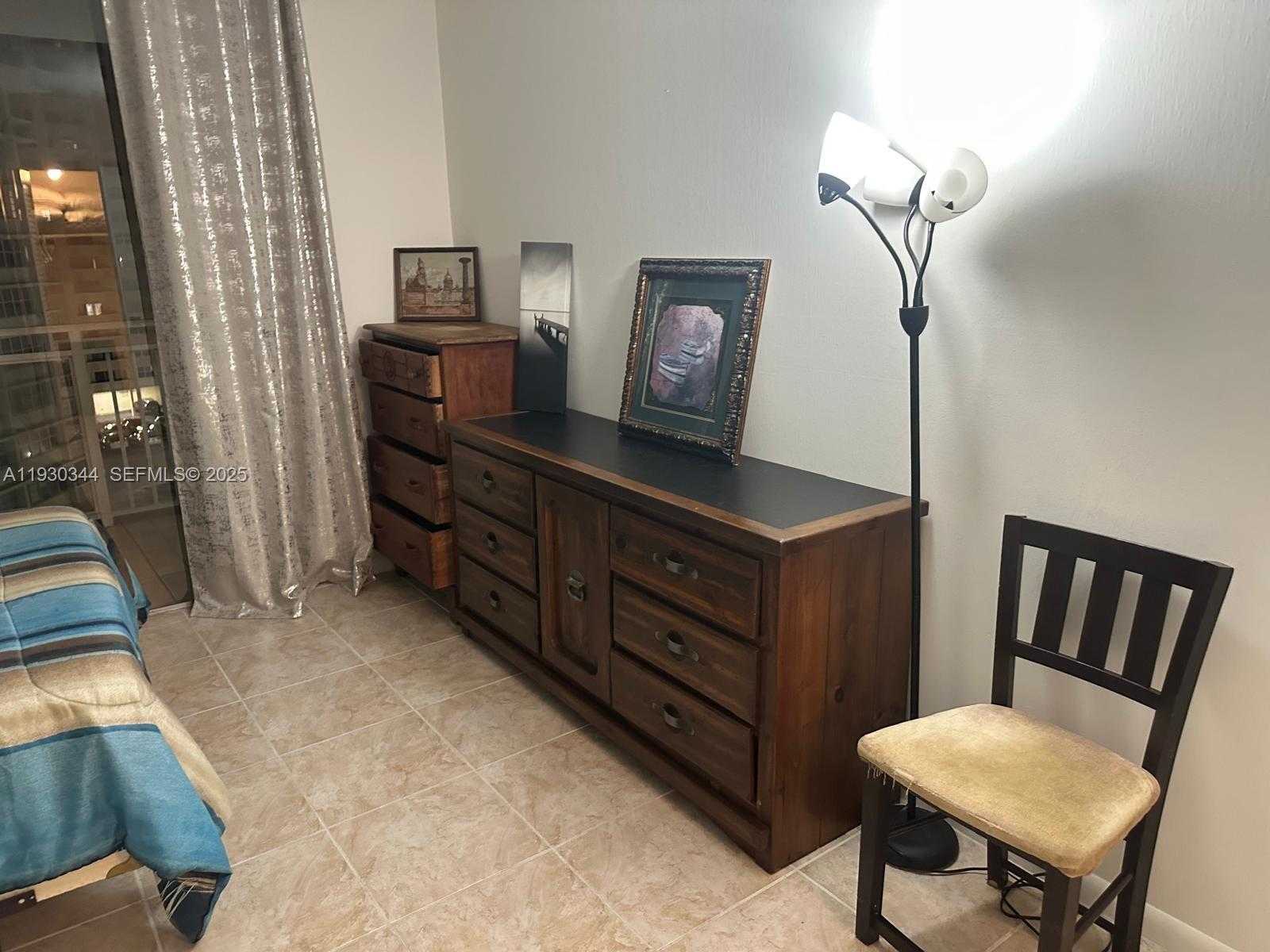 Small Image of 1801 SOUTH OCEAN DR #741, Hallandale Beach Number 8