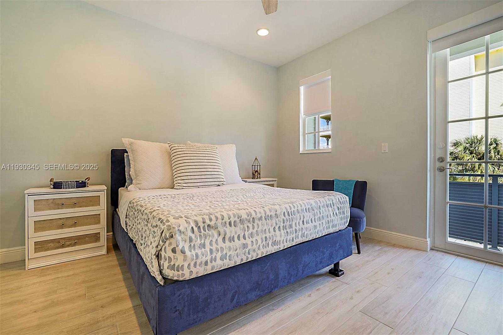 Small Image of 140 OCEAN BREEZE DR #140, Juno Beach Number 23