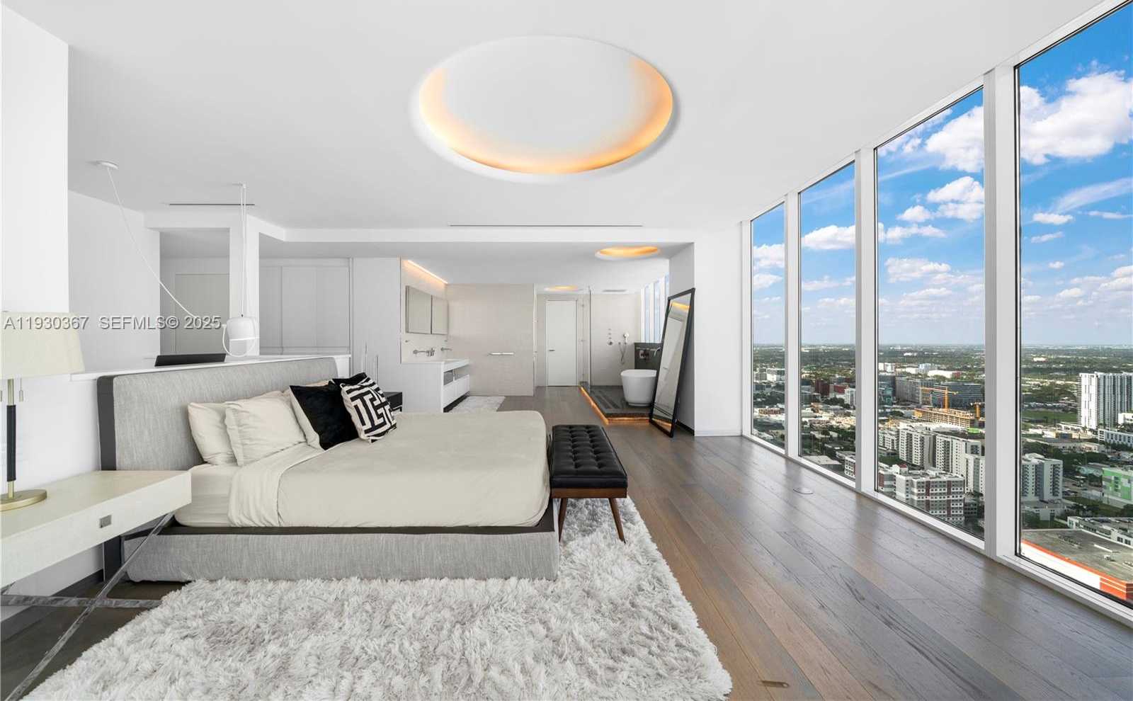 Small Image of 2020 NORTH BAYSHORE DR #PH4502, Miami Number 14