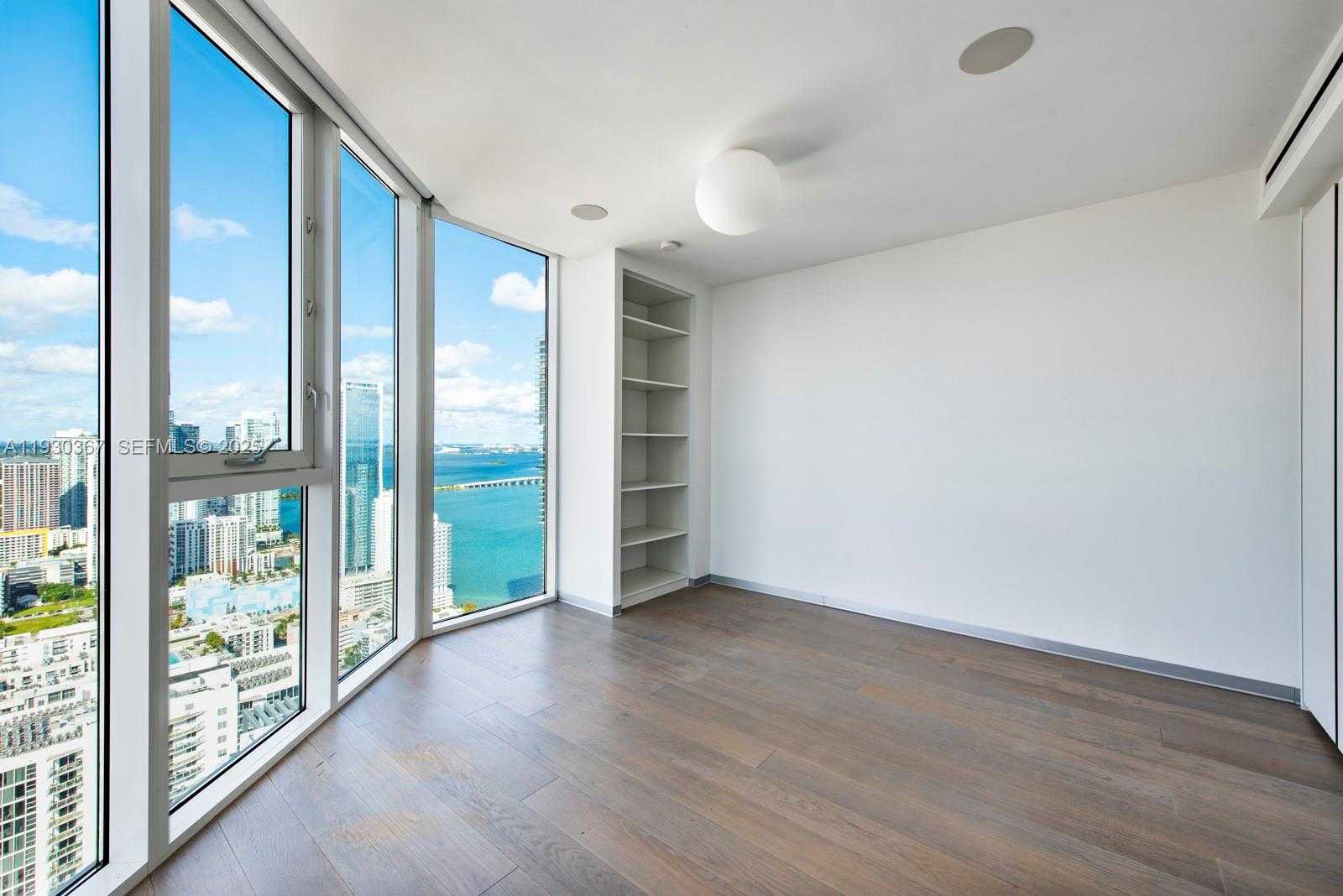 Small Image of 2020 NORTH BAYSHORE DR #PH4502, Miami Number 23