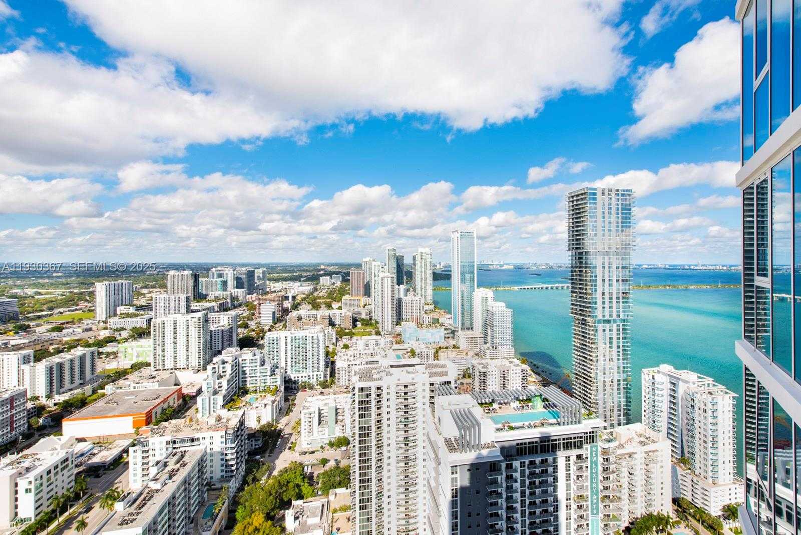 Small Image of 2020 NORTH BAYSHORE DR #PH4502, Miami Number 30