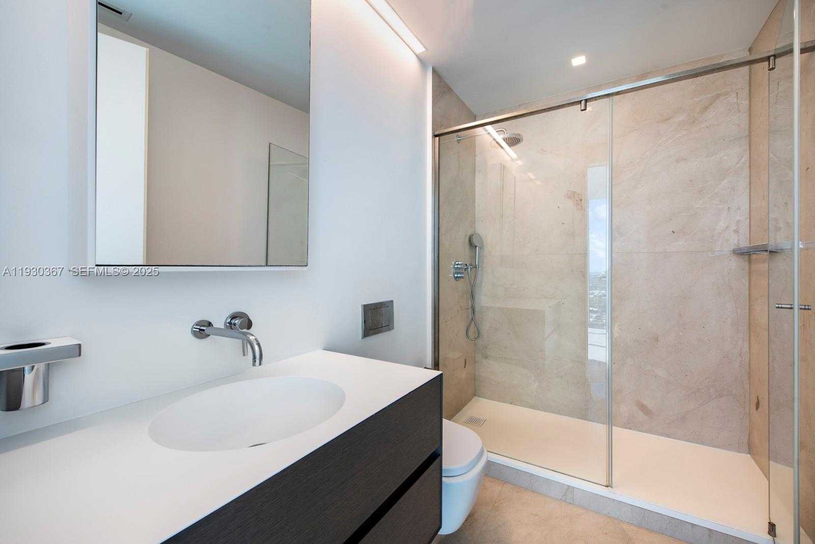 Small Image of 2020 NORTH BAYSHORE DR #PH4502, Miami Number 33