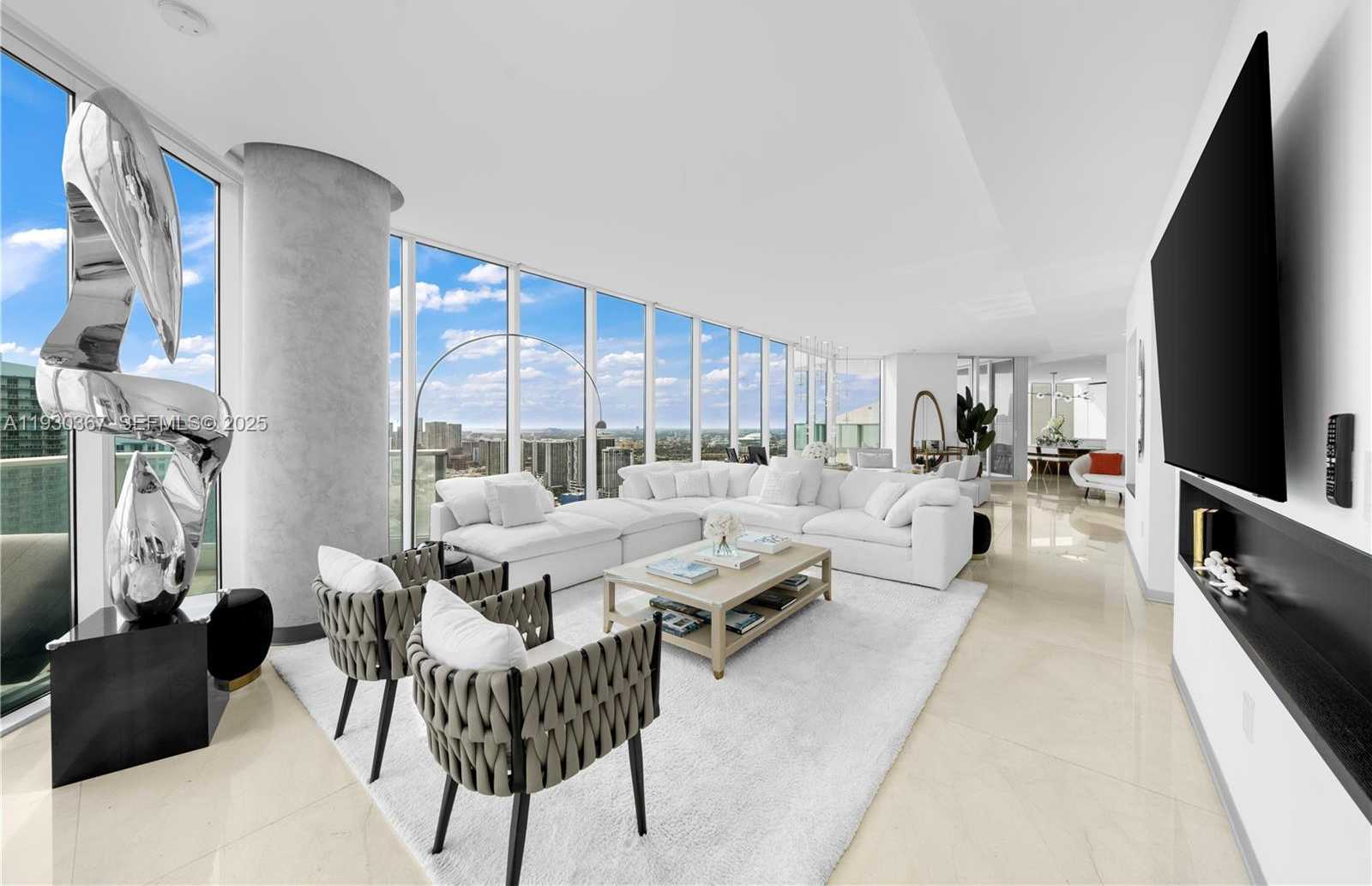 Small Image of 2020 NORTH BAYSHORE DR #PH4502, Miami Number 6