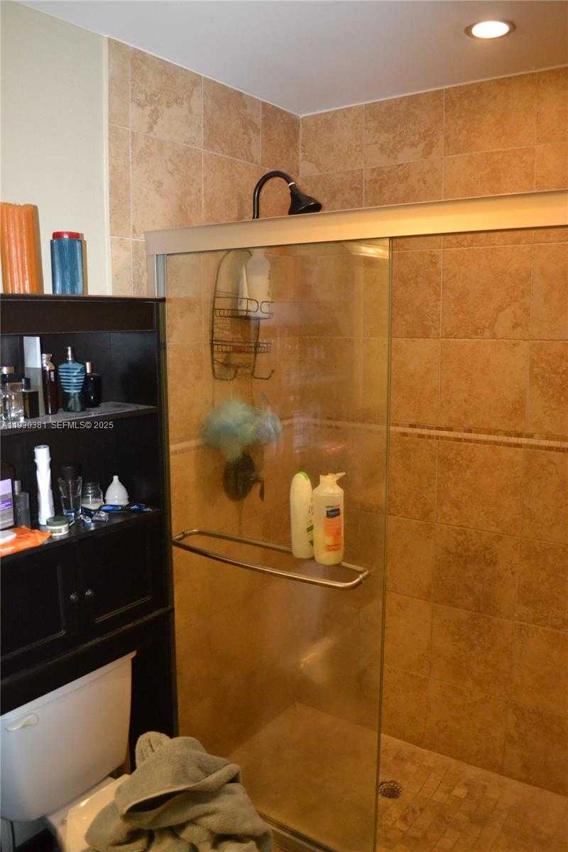 Small Image of 9727 HAMMOCKS BLVD #207D, Miami Number 38