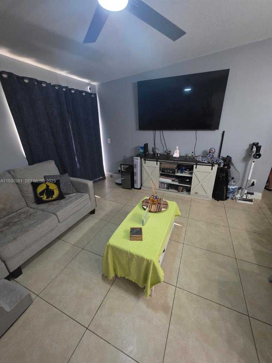Small Image of 9727 HAMMOCKS BLVD #207D, Miami Number 43
