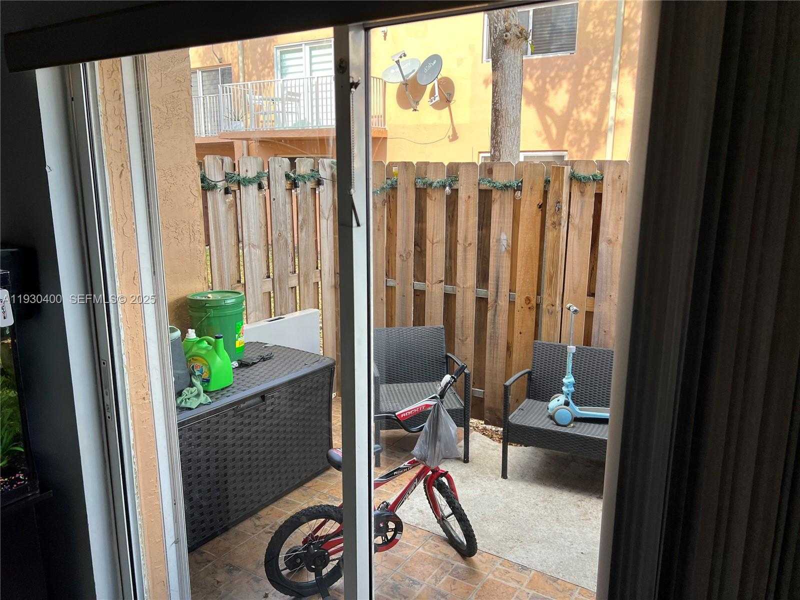 Small Image of 14911 SOUTH WEST 80TH ST #102, Miami Number 11