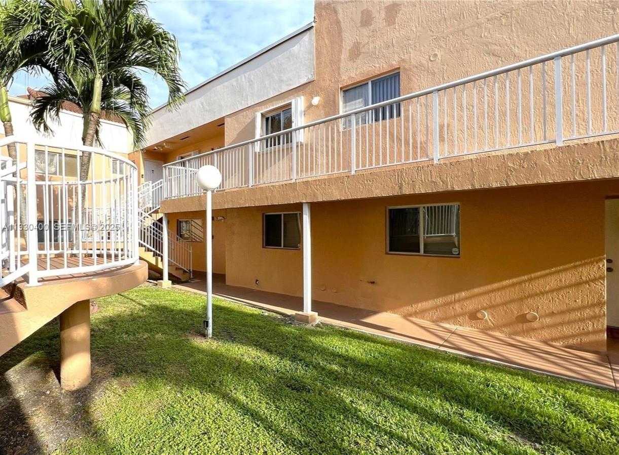 Small Image of 14911 SOUTH WEST 80TH ST #102, Miami Number 13