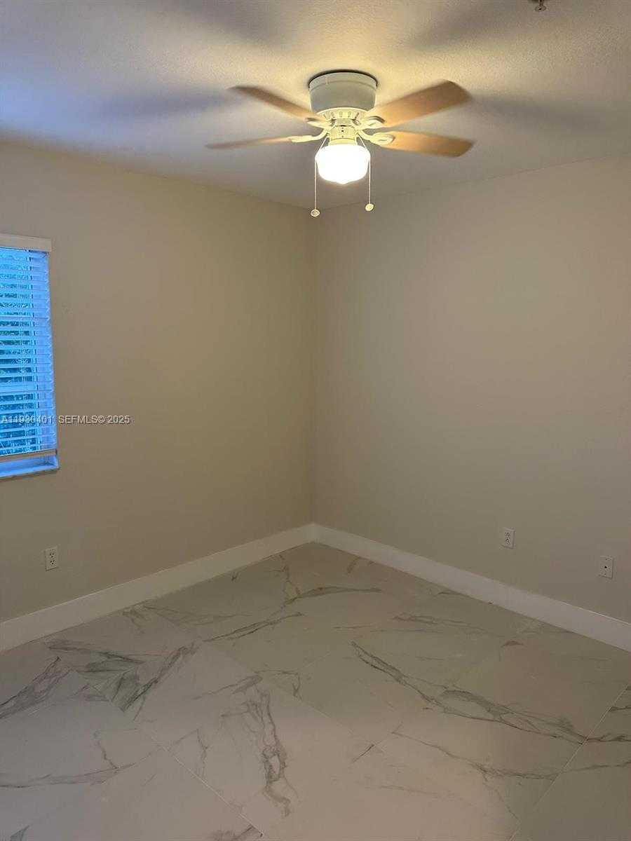 Small Image of 12421 SOUTH WEST 50TH CT #337, Miramar Number 14