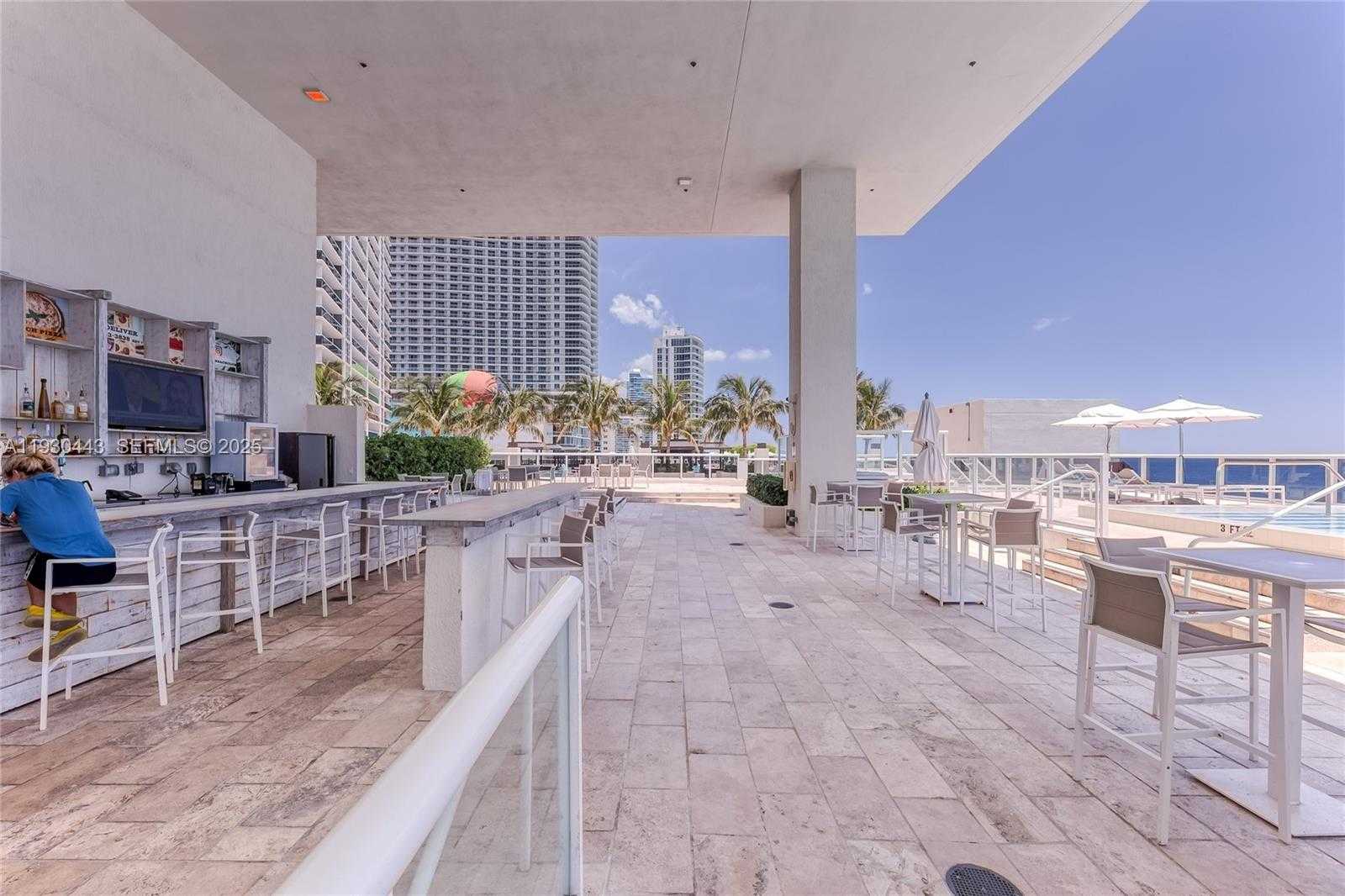 Small Image of 1830 SOUTH OCEAN DR #4601, Hallandale Beach Number 32