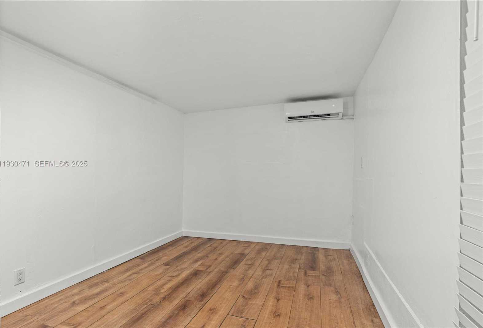 Small Image of 1300 NORTH EAST 183RD ST #1300, North Miami Beach Number 26