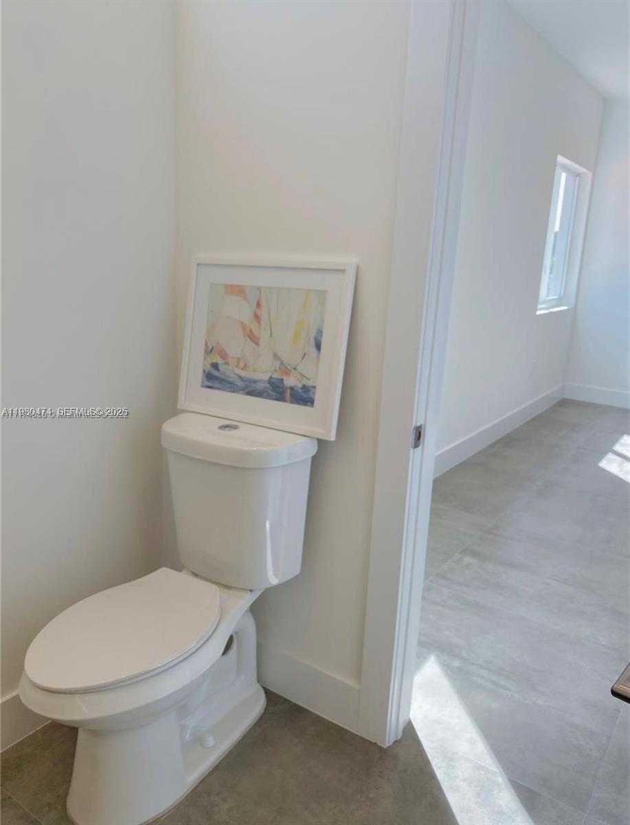 Small Image of 3653 SOUTH WEST 25TH ST #3653, Miami Number 13