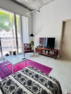 Small Image of 2001 BISCAYNE BLVD #2405, Miami Number 10