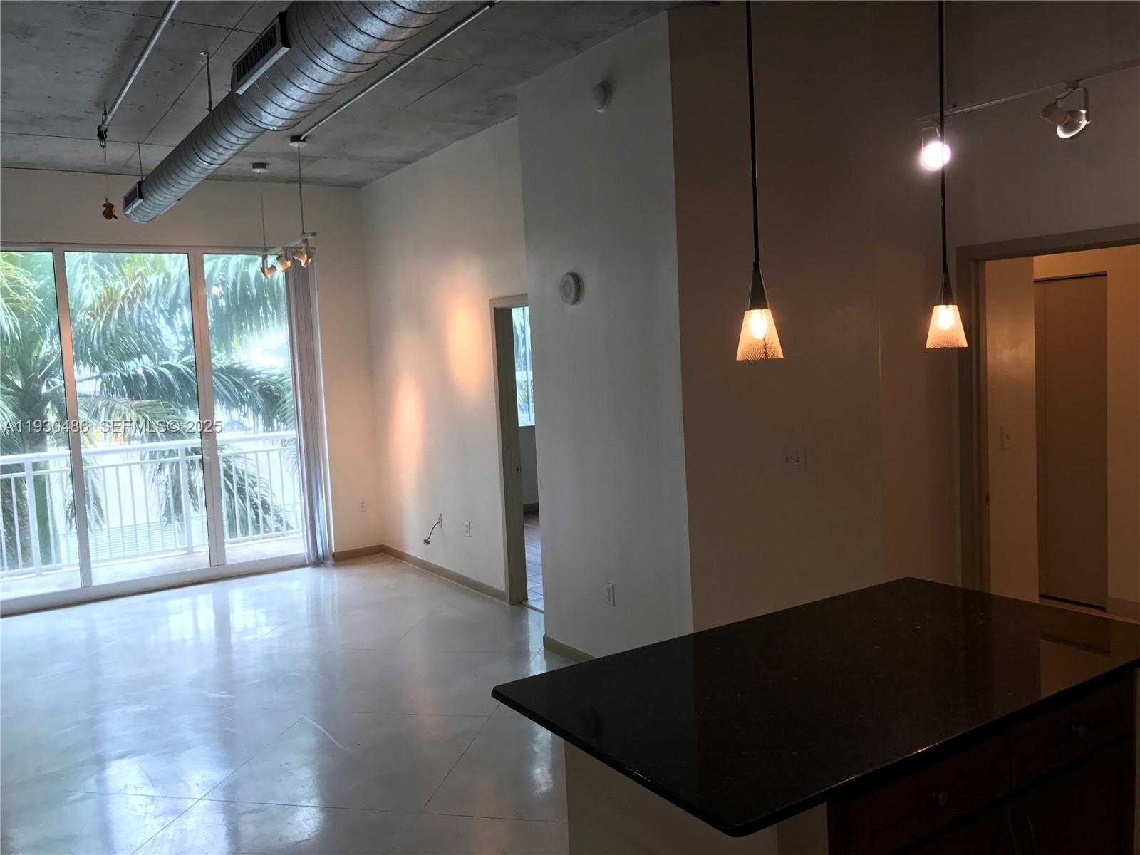 Small Image of 2001 BISCAYNE BLVD #2405, Miami Number 24