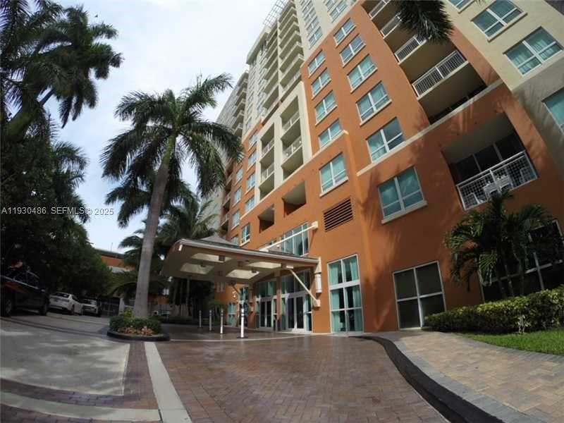 Small Image of 2001 BISCAYNE BLVD #2405, Miami Number 26