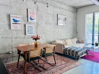 Small Image of 2001 BISCAYNE BLVD #2405, Miami Number 7