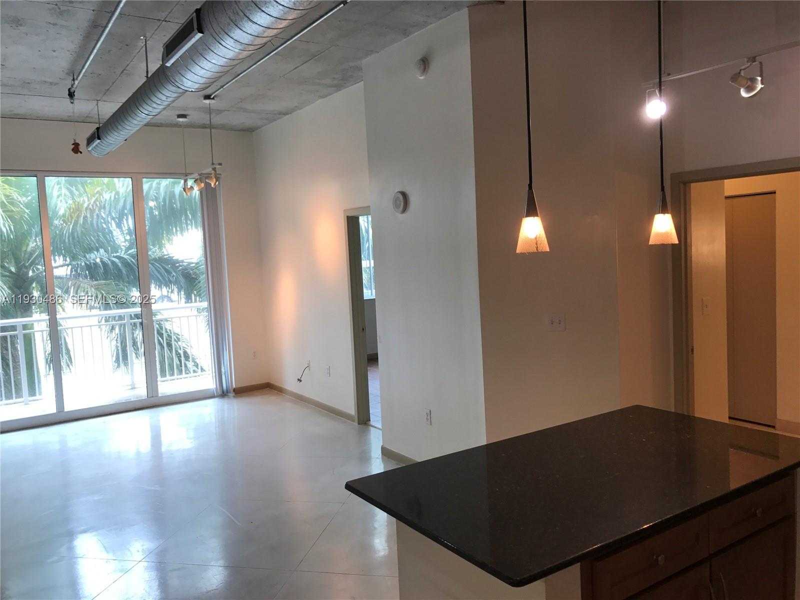 Small Image of 2001 BISCAYNE BLVD #2405, Miami Number 9