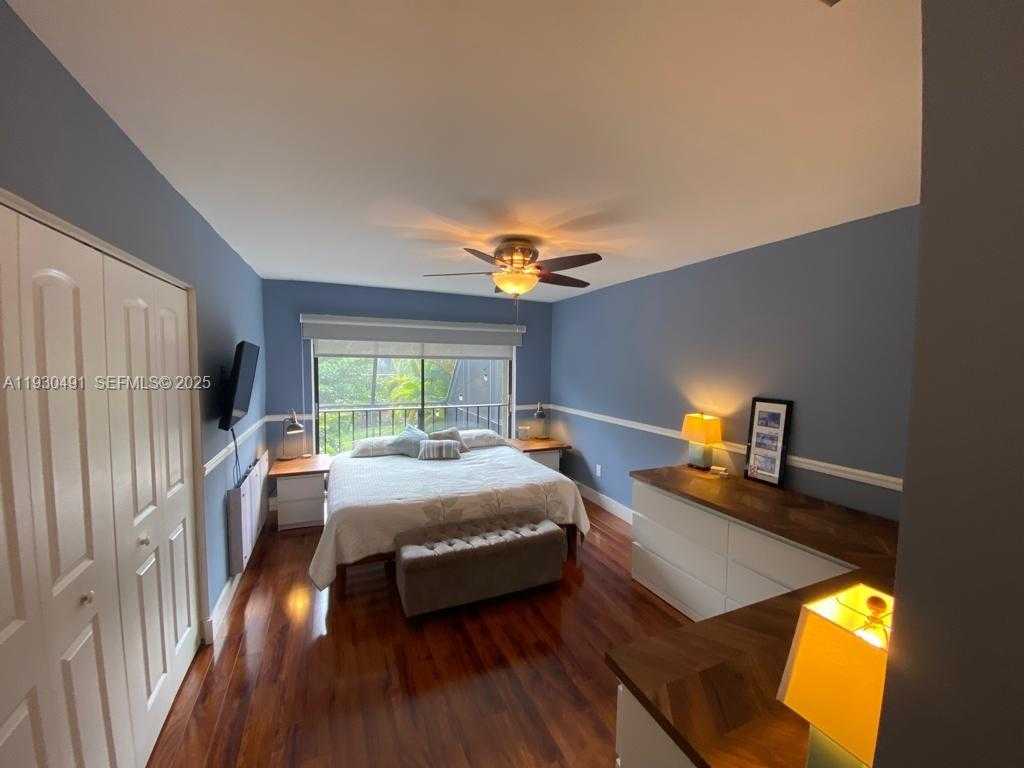 Small Image of 9805 COSTA DEL SOL BLVD #C-102, Doral Number 14