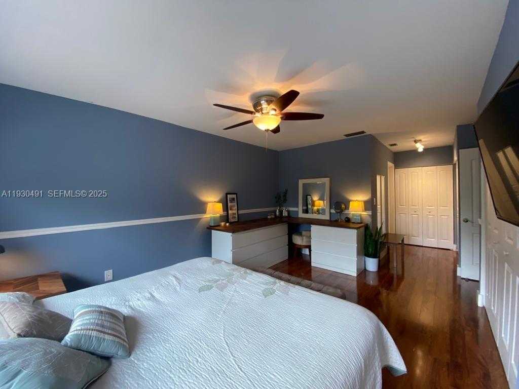 Small Image of 9805 COSTA DEL SOL BLVD #C-102, Doral Number 16