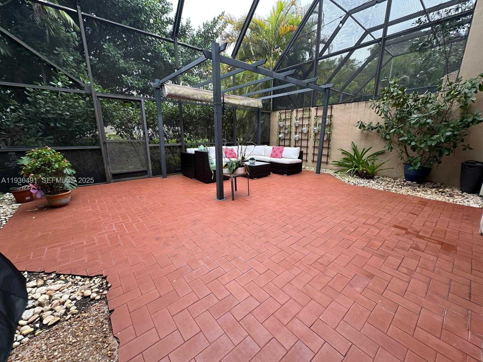 Small Image of 9805 COSTA DEL SOL BLVD #C-102, Doral Number 28