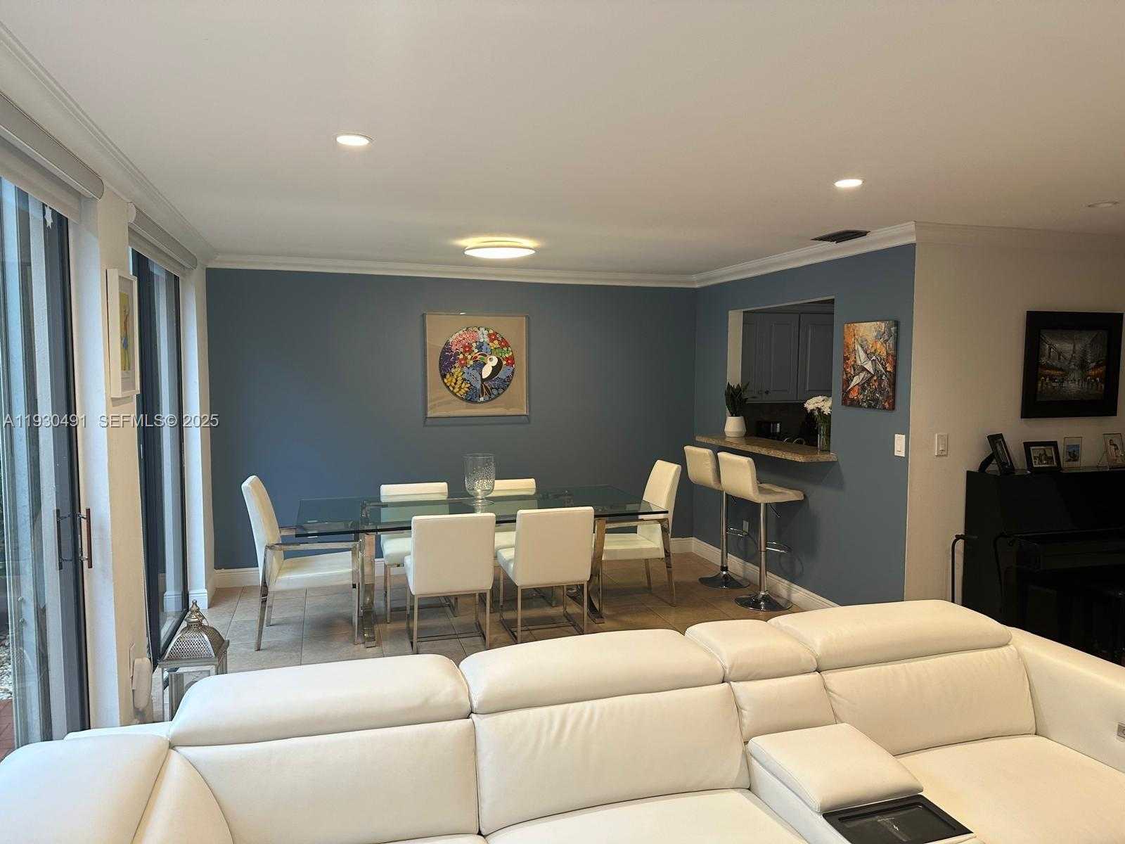 Small Image of 9805 COSTA DEL SOL BLVD #C-102, Doral Number 7