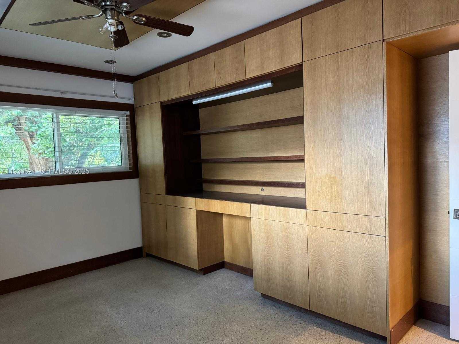 Small Image of 985 NORTH EAST 115TH ST, Biscayne Park Number 14