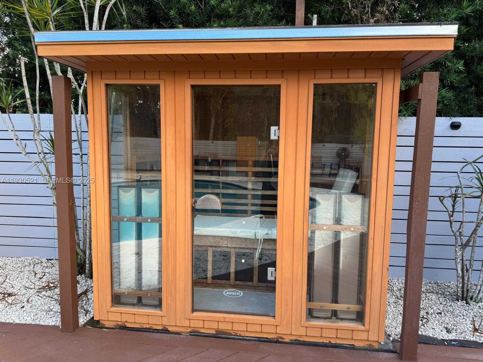 Small Image of 985 NORTH EAST 115TH ST, Biscayne Park Number 28