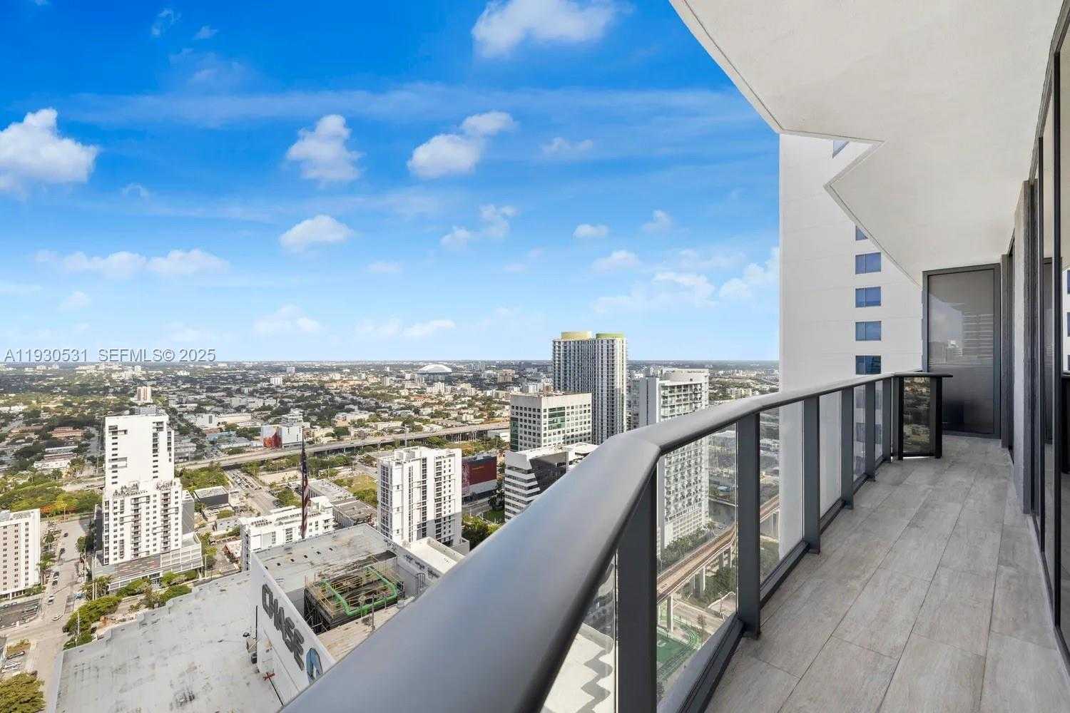 Small Image of 55 SOUTH WEST 9TH ST #3806, Miami Number 22